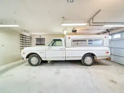 Residential garage